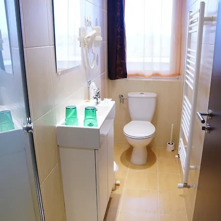 Garay Terrace Hotel 3*