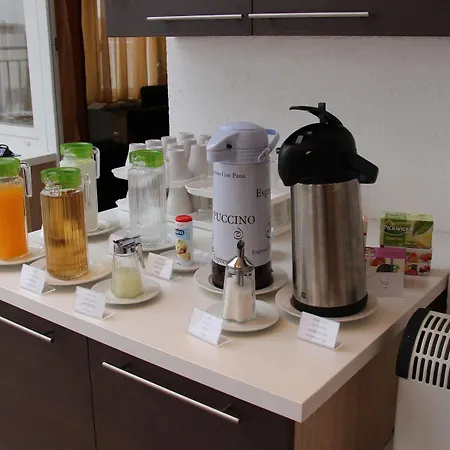 Garay Terrace Hotel 3*