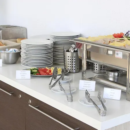Garay Terrace Отель 3*